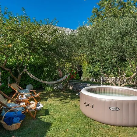 Up With Panoramic Views Of Picturesque Landscape And Sea Villa Gornje Sitno