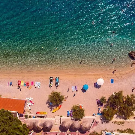 Villa Up With Panoramic Views Of Picturesque Landscape And Sea *